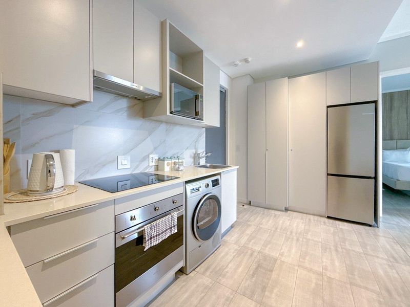 Elevated 1-Bedroom Living at The Capital Trilogy, Menlyn Maine - Photo 3