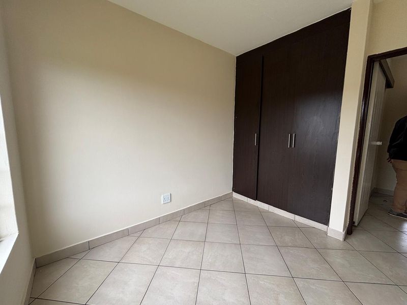 1 Bedroom Apartment for sale in Kempton Park - Photo 10