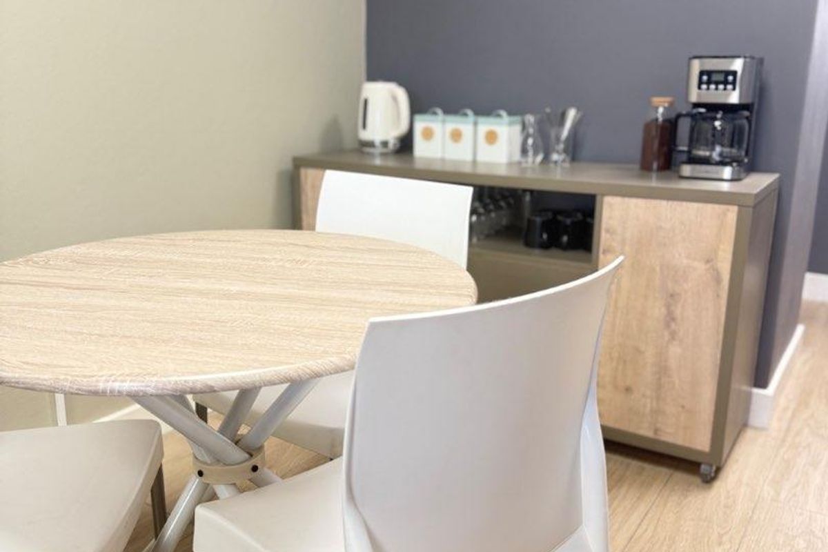 Turn key office- flat - Photo 2