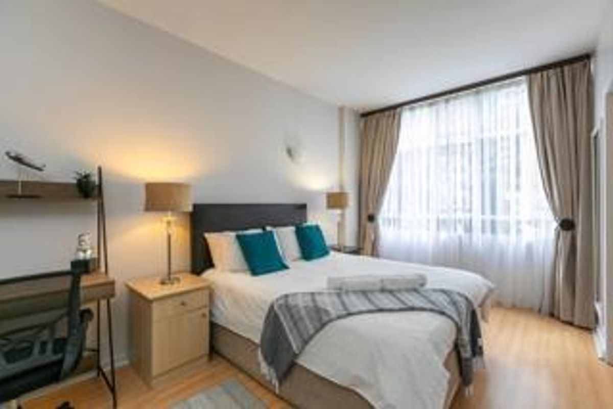 Furnished BACHELOR - Photo 4