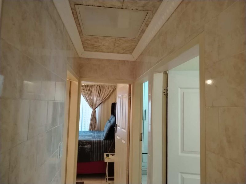 Beautiful and Neat 3 bedroom in Lotus Gardens - Photo 10