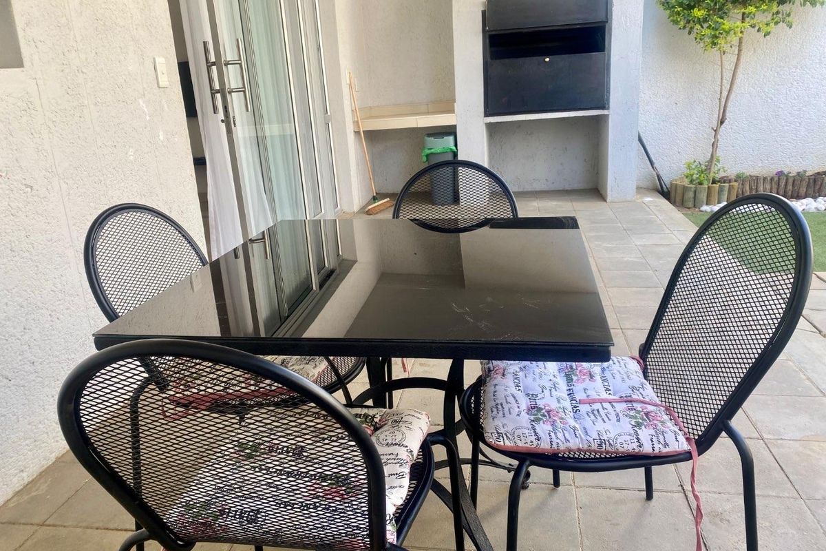 Fully furnished - Photo 4