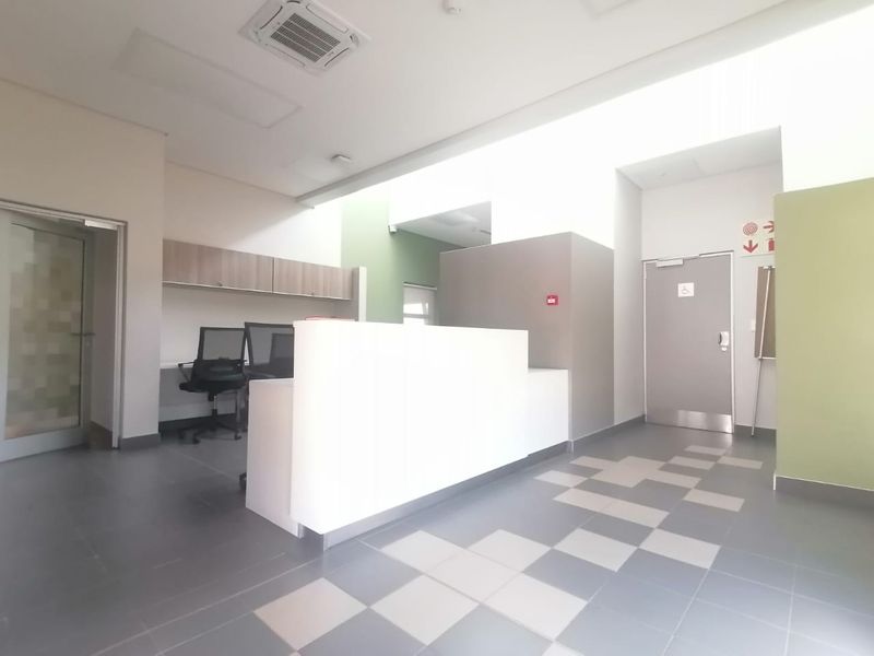 Office/Medical Practice for rent - Photo 6