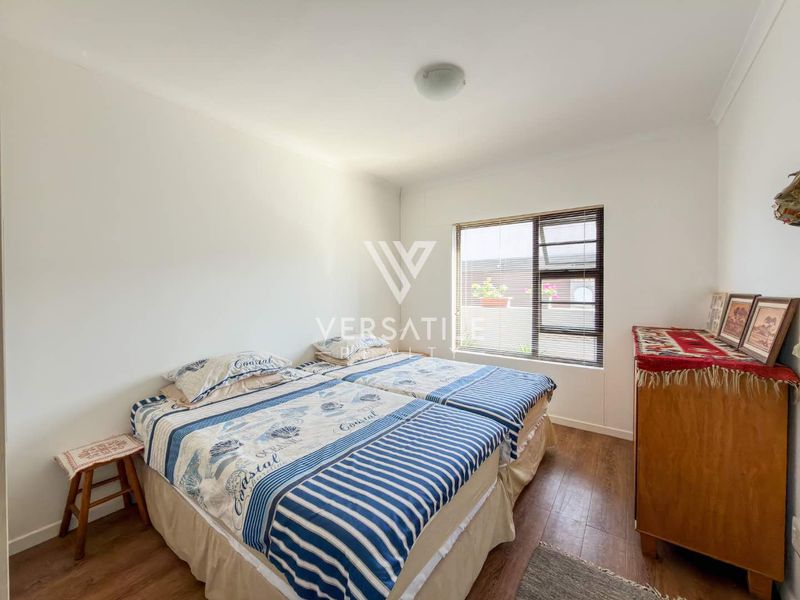 Hurry now! Your perfect townhouse retreat awaits. - Photo 10