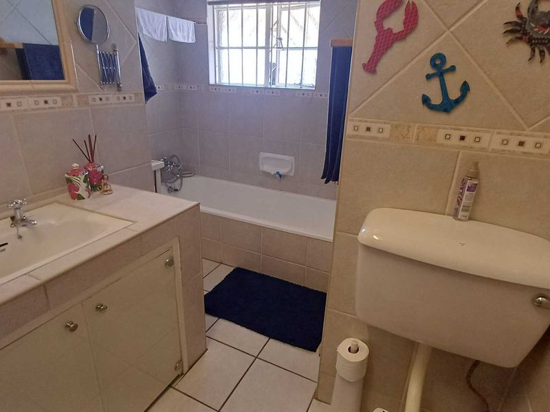 ULTRA NEAT PROPERTY - Photo 9