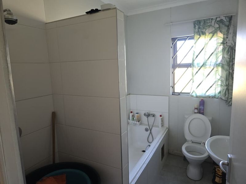 1 bedroom OKAHANDJA EXTENSION 7, OKAHANDJA - Photo 6