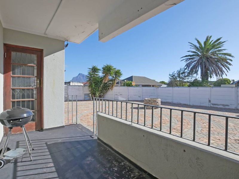 Ground floor Apartment with spacious living and entertaining potential - Photo 3