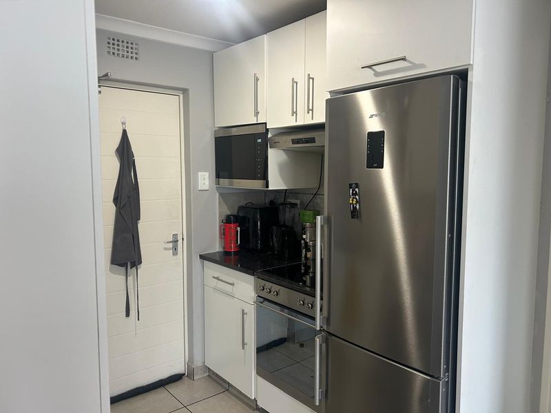 Sparrows@Riverside- 2 Bed , 1 Bath Apartment - Photo 6