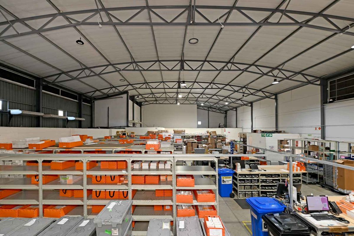 Strategic Industrial Facility in Montague Gardens – Built for Blue-Chip Operations - Photo 2