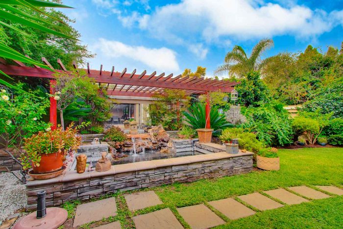 Property #2349881, House Sold in Lonehill