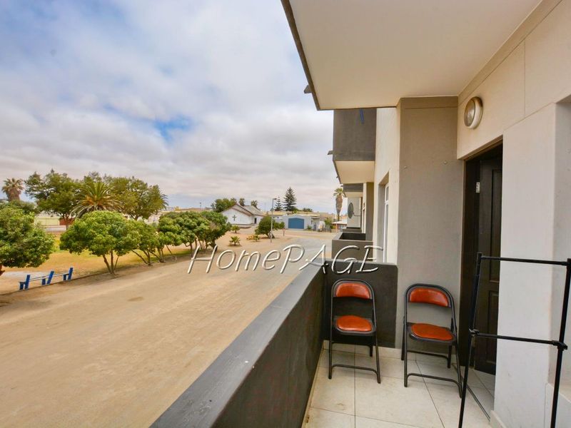 Hermes, Walvis Bay:  Apartment in Edelweiss Heights is for sale - Photo 5