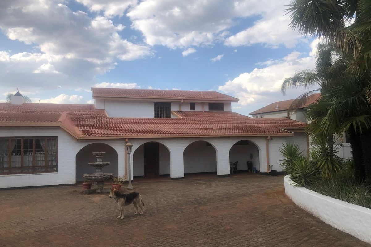 Rooms to Rent in Waterkloof Ridge - Photo 2