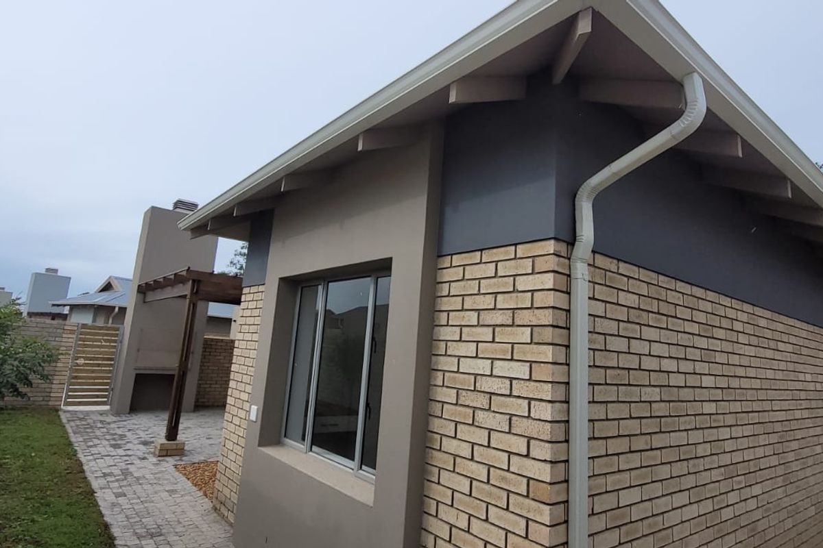 Mooikloof Country Estate 3 Bedroom House For Sale - Photo 2