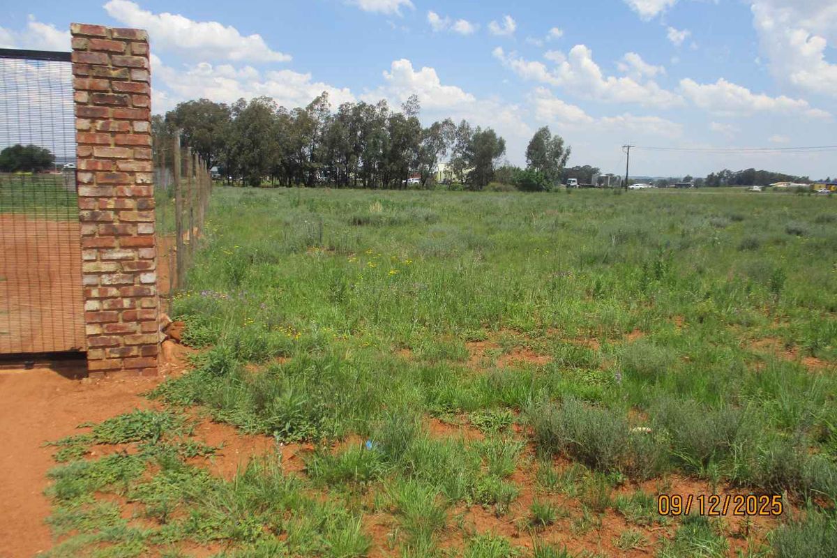GOOD LOCATION VACANT LAND HIGHBURY MIDVAAL - Photo 2