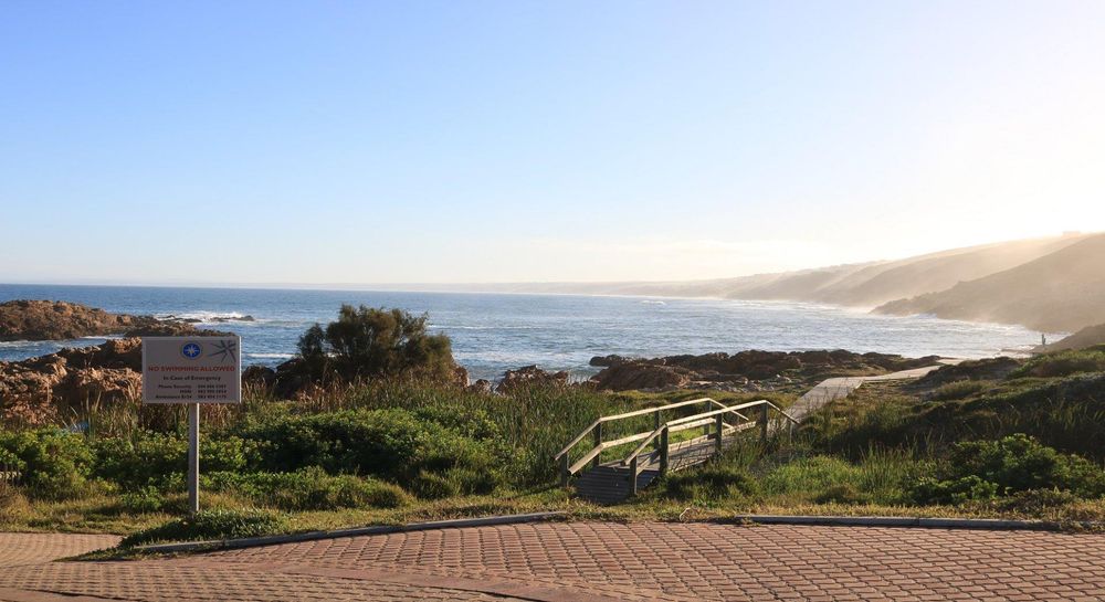 Oyster Bay Beach