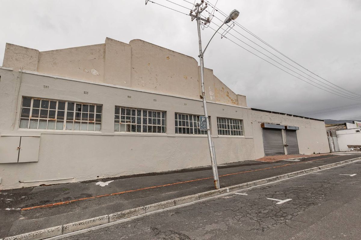 Warehouse and Office space in Quiet suburb of Heathfield - Photo 3