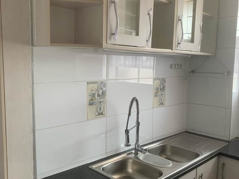 1.5 Bedroom Apartment in Weavind Park - Photo 3