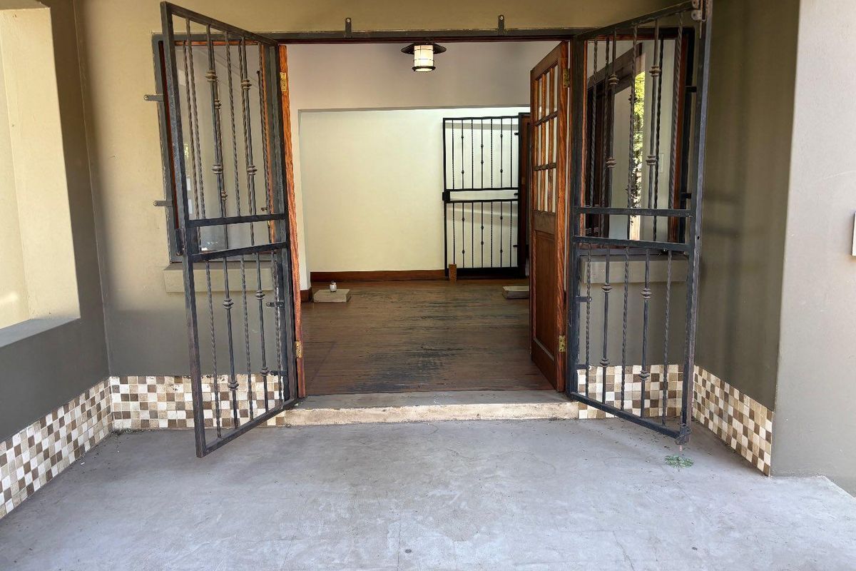 Ideal Home For Sale In Riviera Pretoria - Photo 4