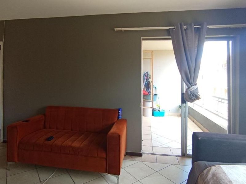 1 Bedroom Apartment - Photo 7