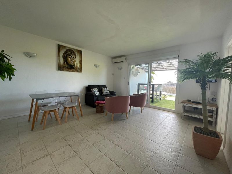 A coastal sanctuary in Pereybere: where serenity meets opportunity - Photo 2