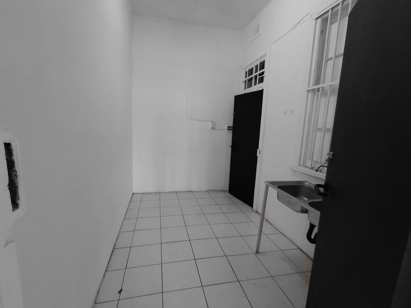 Prime Retail Space for Lease in Umbilo – High Visibility! - Photo 5