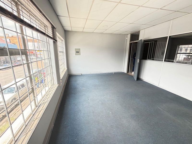 Prime Benoni Central: Ideal Commercial Space Awaits! - Photo 8
