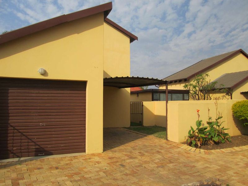 2 Bedroom Townhouse for Sale - Photo 5