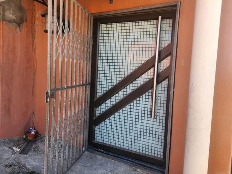 Spacious Family Home for Sale in Khayelitsha, E Section - Photo 8
