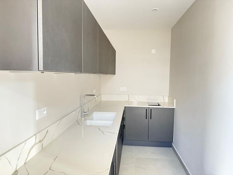 EXTRAORDINARY SANCTUARY VILLA - MONT CHOISY GOLF ESTATE. - Photo 5