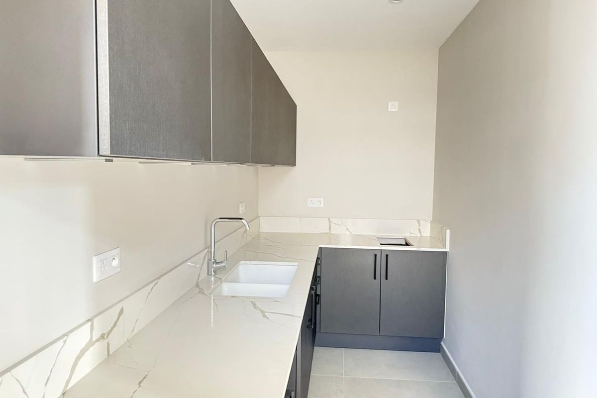 EXTRAORDINARY SANCTUARY VILLA - MONT CHOISY GOLF ESTATE. - Photo 5