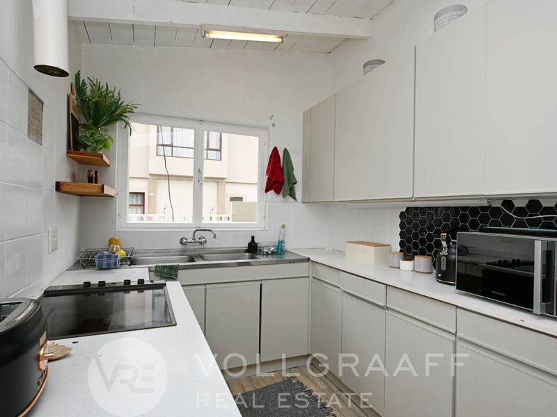 Furnished 3 Bedroom House To Rent - 1 June 2026 - Photo 7
