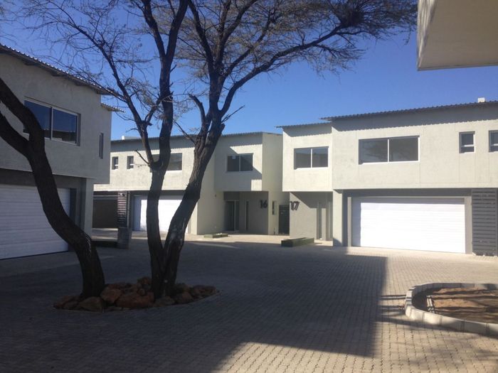 Property #1442696, Townhouse For Sale in Okahandja Central