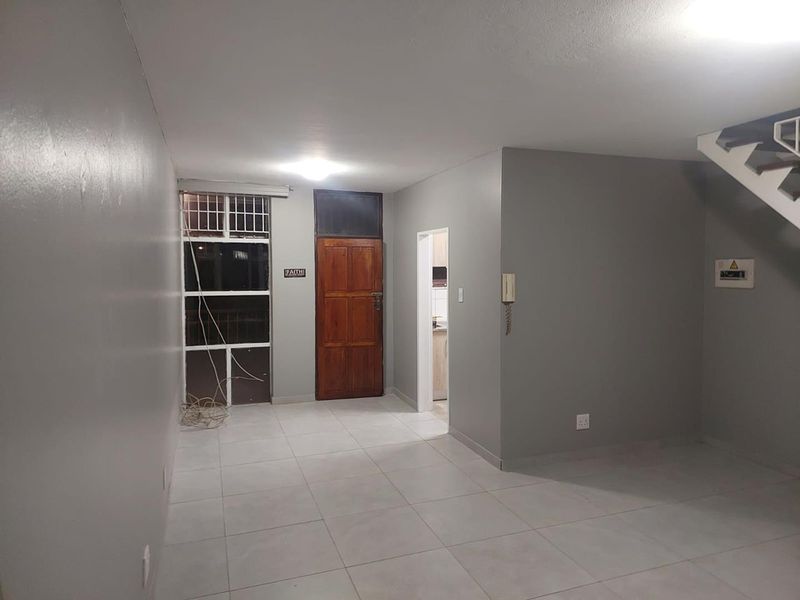 Recently renovated unit is now for sale. - Photo 4