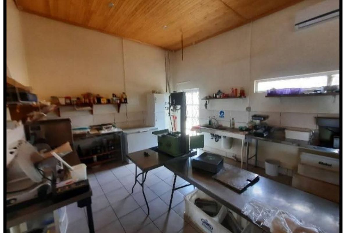 15.3HA PLOT, BRAKWATER - FOR SALE - Photo 2