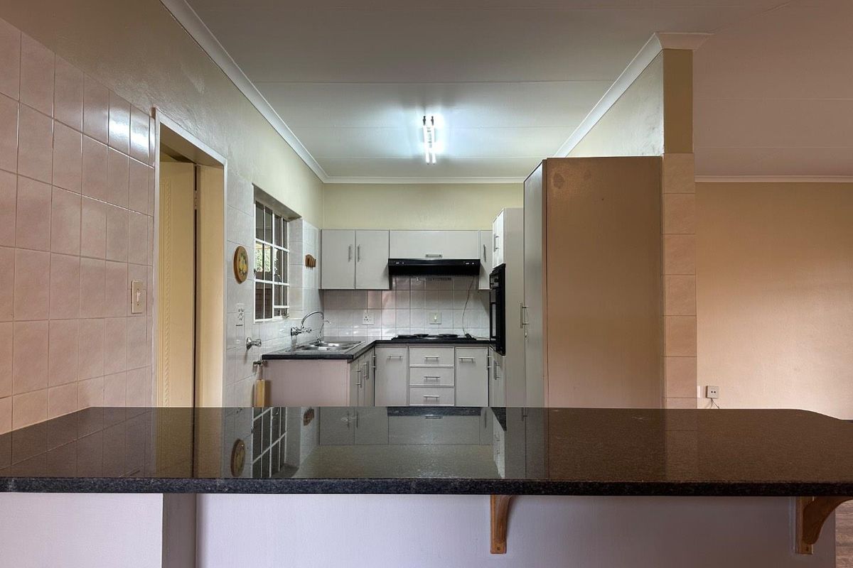 What an incredible opportunity to live in the beautiful Montana Park Renaissance Retirement Village! - Photo 5