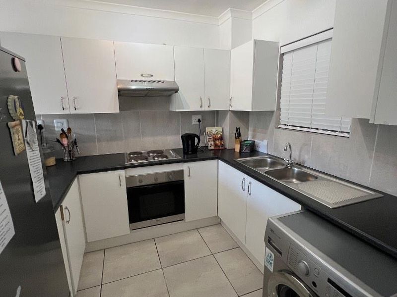 2 Bedroom Flat For Sale In Silveroaks Kuils River - Photo 6