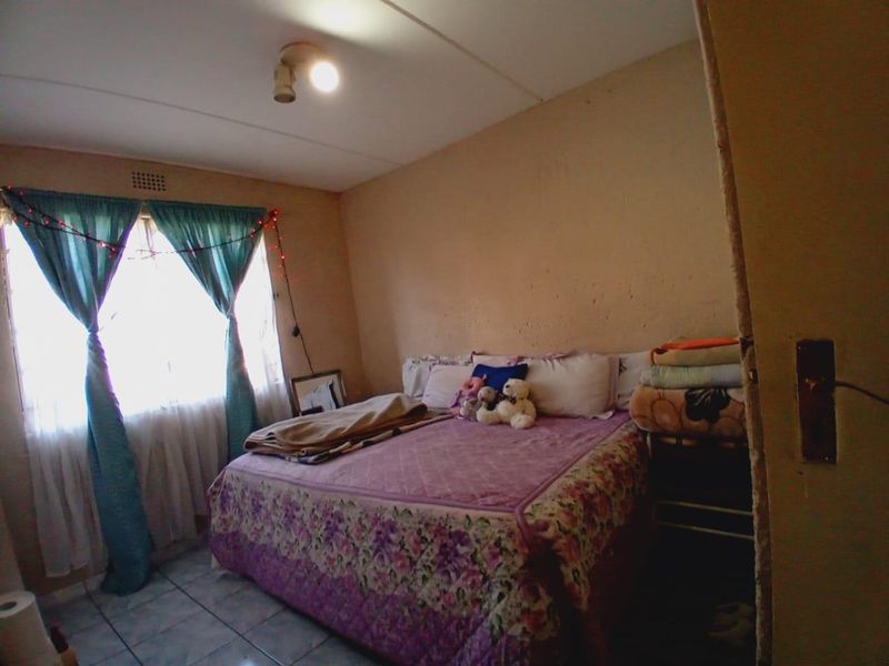 Ground floor living in Hills of Winchester - Photo 10