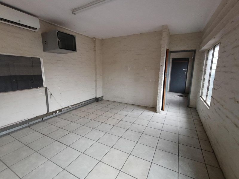 ±372m2 Light Industrial Unit To Let | Pinetown / New Germany - Photo 7