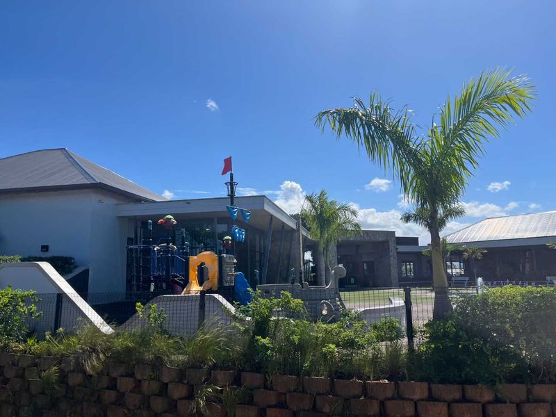 Luxury Top Floor Apartment with Sea Views – Ballito Hills - Photo 9