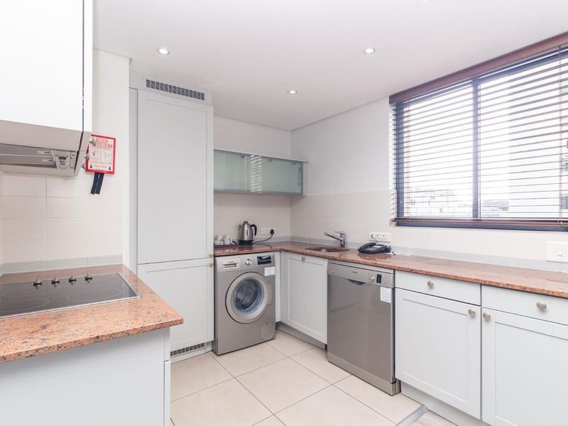 1 BEDROOM APARTMENT IN A MODERN HOTEL RENTAL POOL - Photo 10