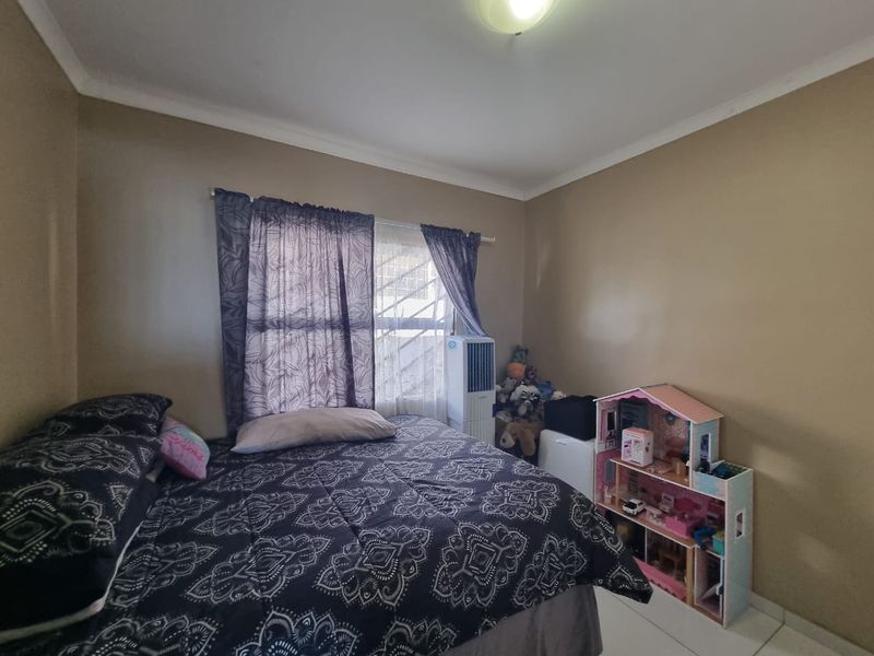 COZY 3 BEDROOM FAMILY HOME - CIMBEBASIA - Photo 9