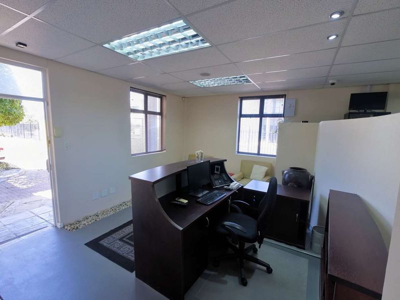 Move-in Ready, Fully Furnished Ground-Floor Office - Photo 2