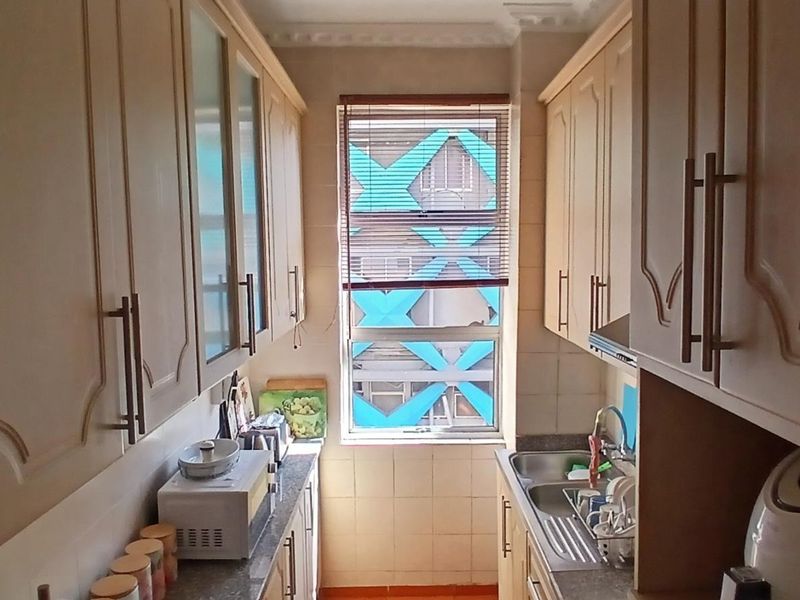 Townhouse in South Beach - Photo 10