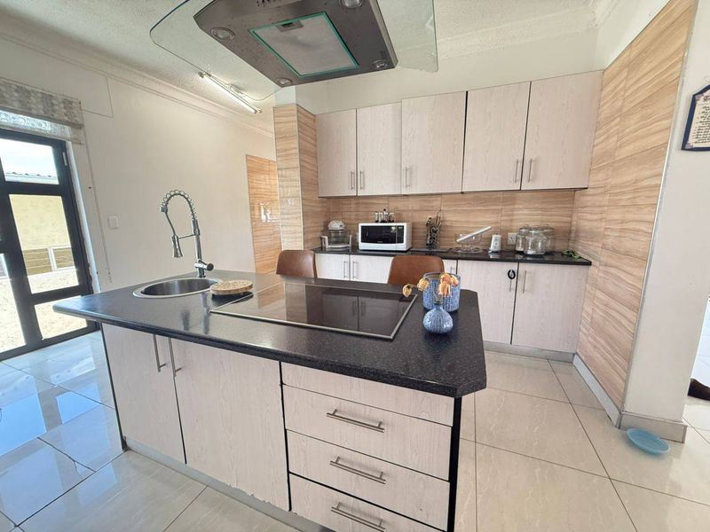 Free standing house FOR SALE - Khomasdal - Photo 9