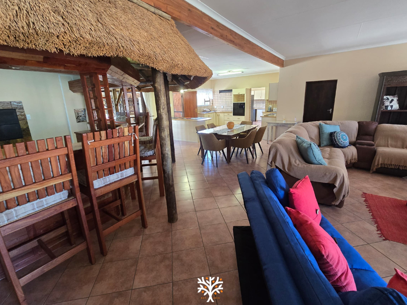 Home For Sale | Henties Bay | N$2 500 000 - Photo 6