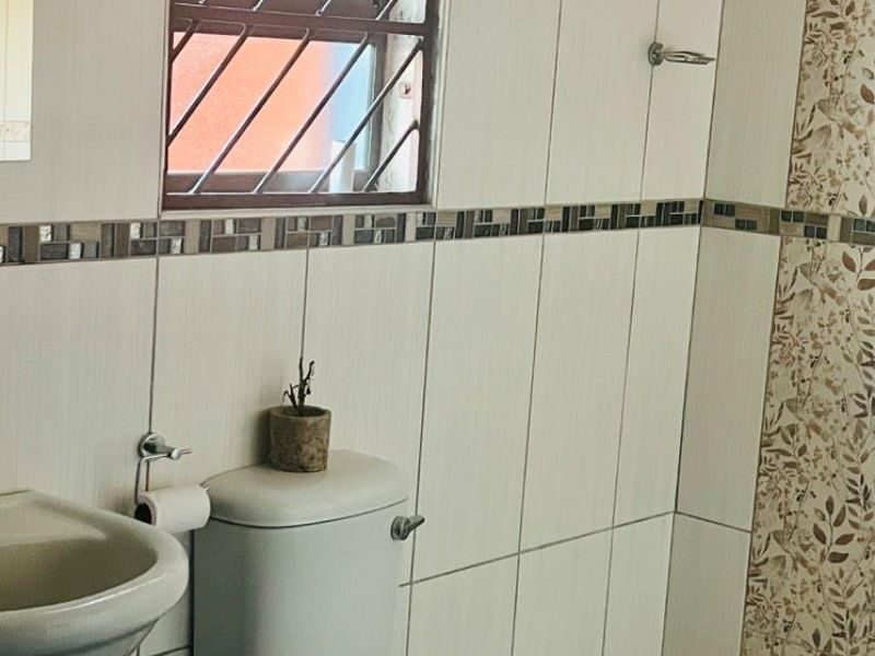 Flats for sale - Photo 2