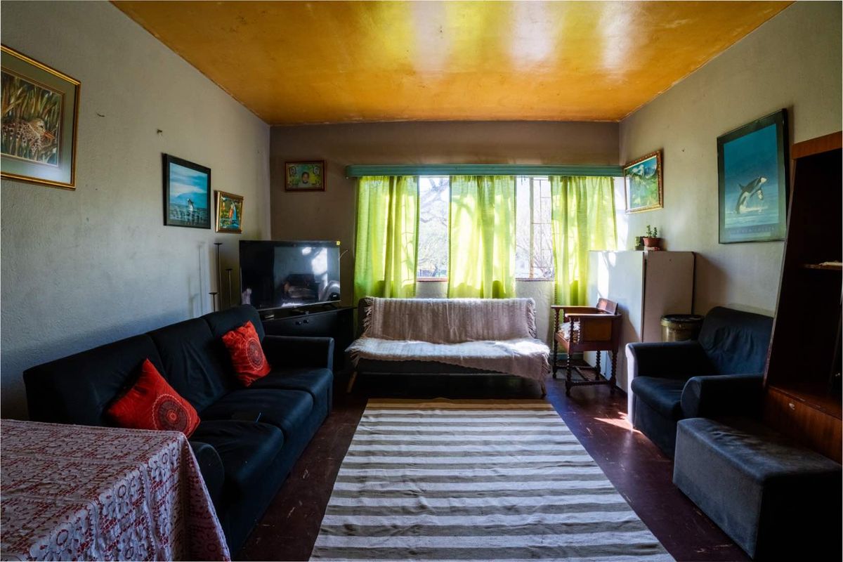 3 Bedroom Apartment - Photo 5