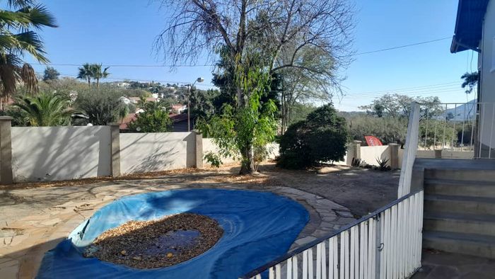 Property #2539564, House For Sale in Klein Windhoek