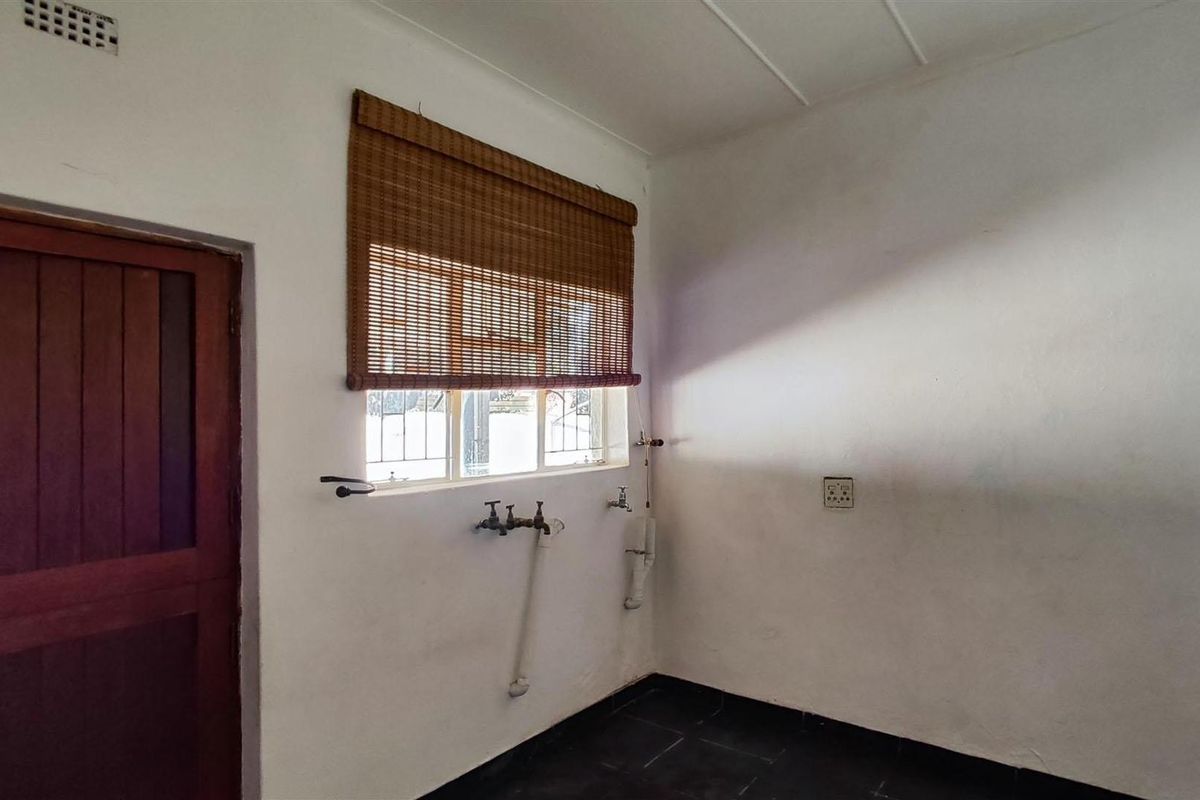 House For Sale in Alberton - Photo 5