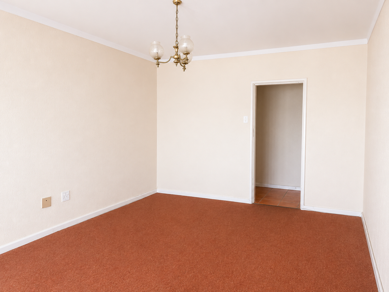 Spacious 1-Bedroom Apartment with Green Point Park & Ocean Views - Photo 5